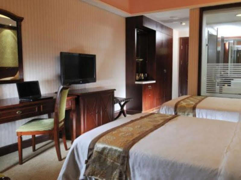 Vienna Hotel - Shenzhen Higher Education Mega Center Buitenkant foto